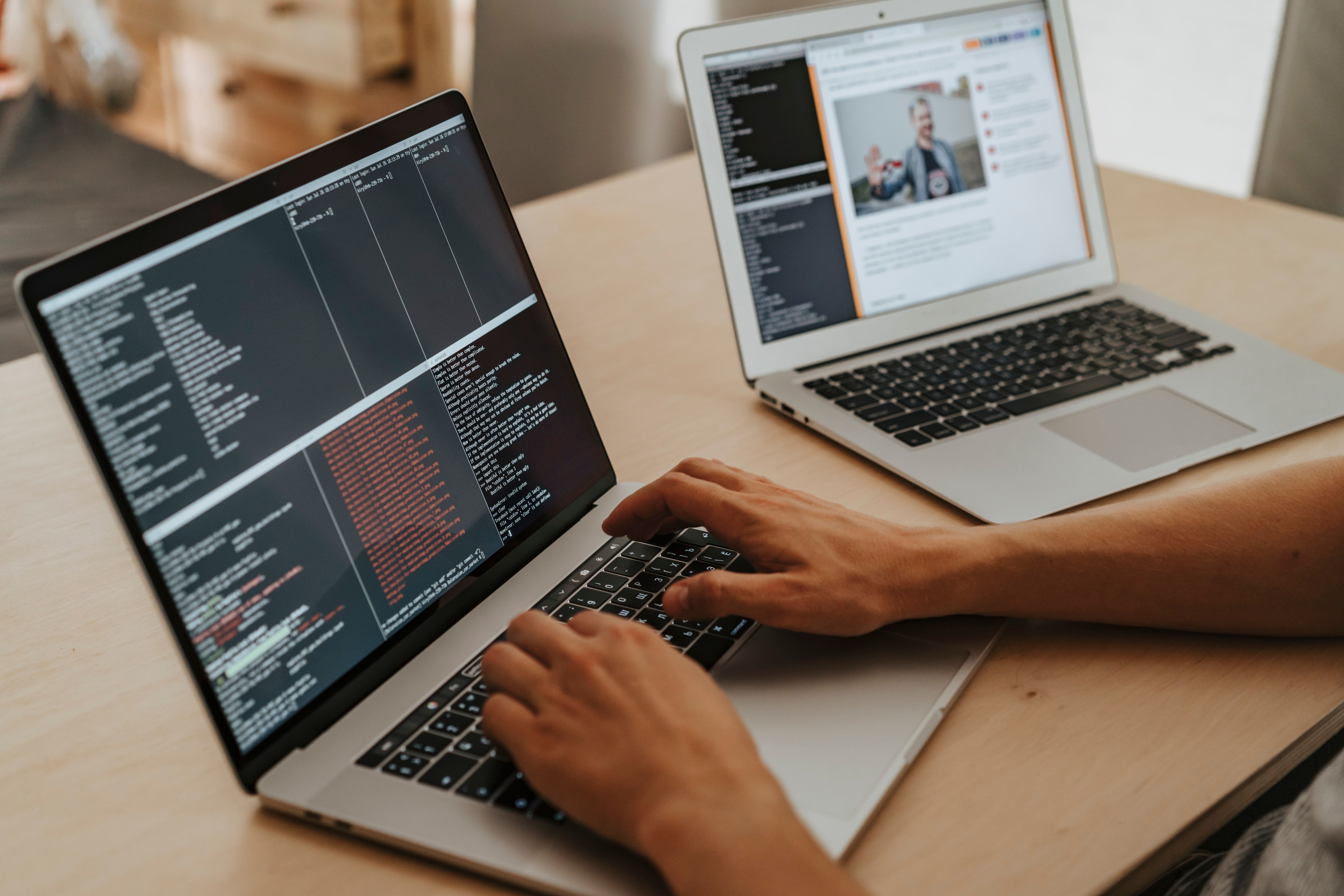 Custom Software vs Off-the-Shelf: What Should Your Business Choose?